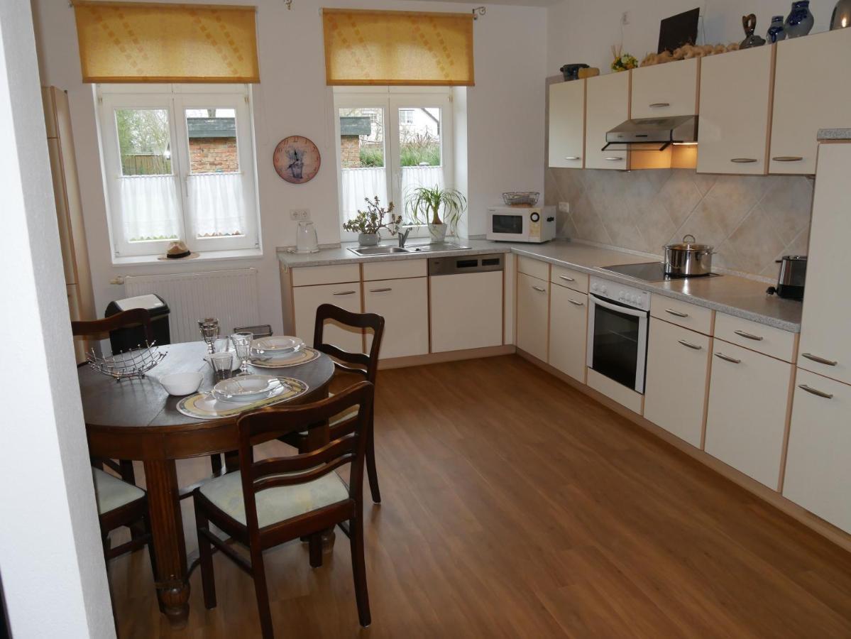 Lindenhof Wohnung 2, Erdgeschoss Vipperow Luaran gambar