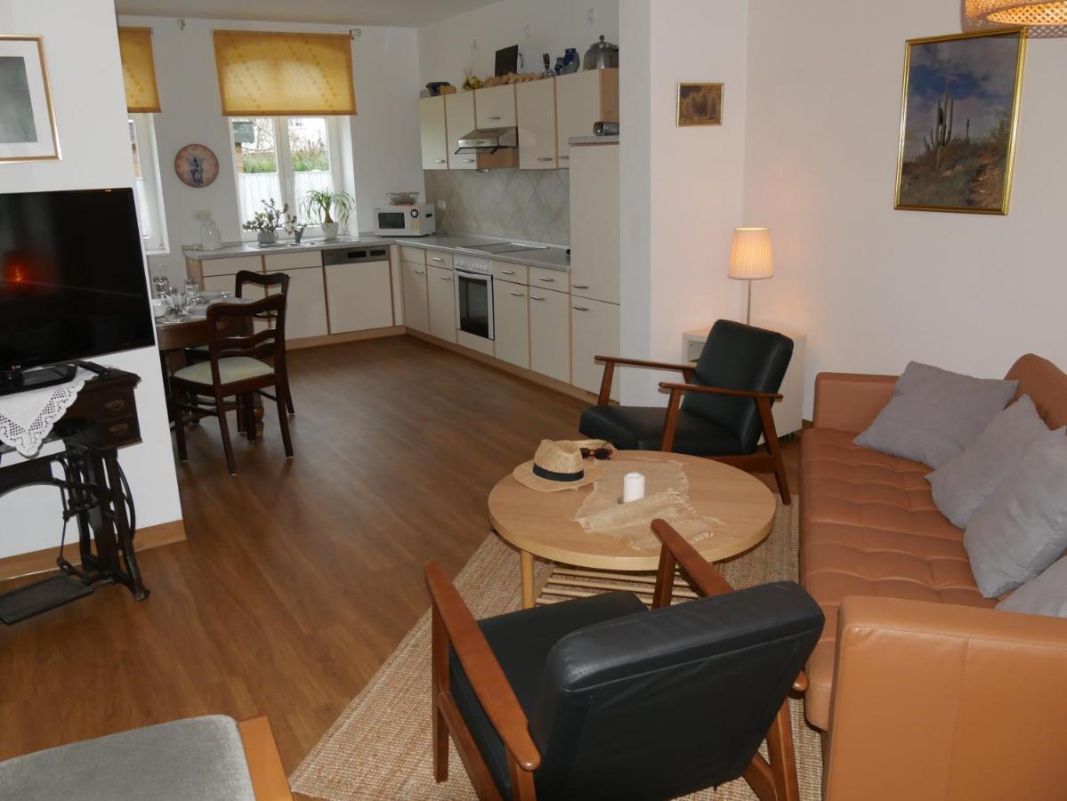 Lindenhof Wohnung 2, Erdgeschoss Vipperow Luaran gambar