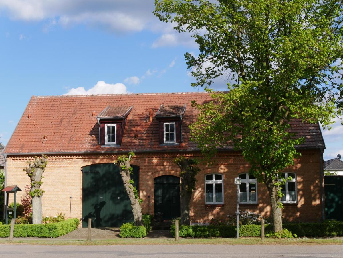 Lindenhof Wohnung 2, Erdgeschoss Vipperow Luaran gambar